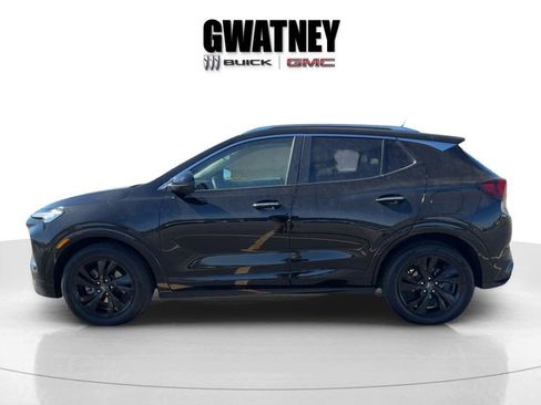 Used 2024 Buick Encore GX Sport Touring image 4