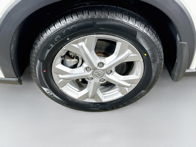 Certified 2024 Honda HR-V LX image 12