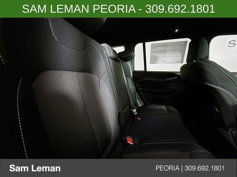 New 2025 Jeep Grand Cherokee Laredo X w/ Luxury Tech Group I image 26