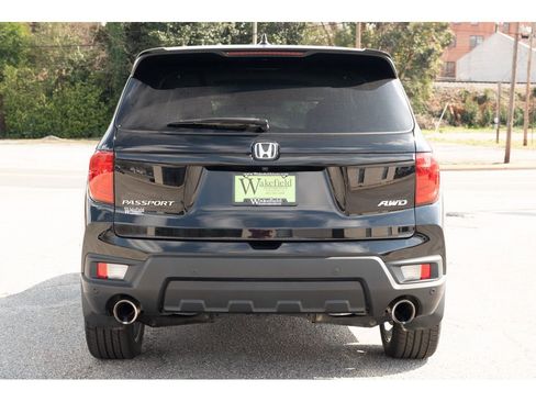 Used 2024 Honda Passport EX-L image 6