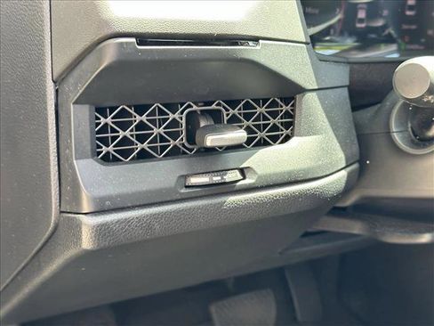 New 2025 Honda Accord LX image 30