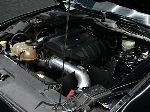 Used 2015 Ford Mustang Coupe image 12