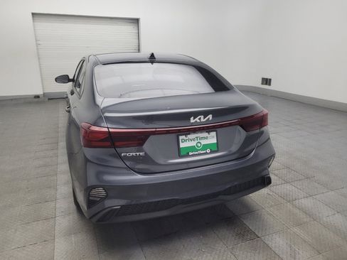 Used 2022 Kia Forte LXS w/ LXS Technology Package FWD image 6