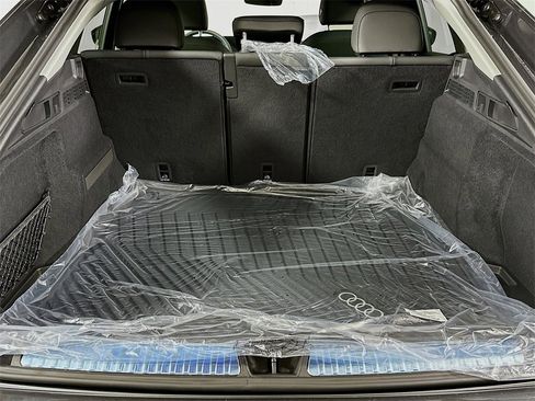 New 2025 Audi Q5 Premium Plus image 16