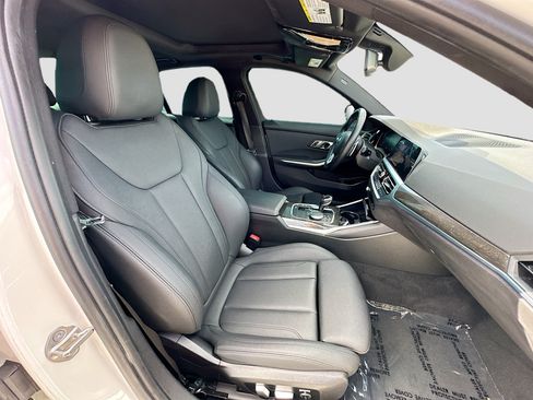 Used 2021 BMW 330i Sedan w/ Convenience Package RWD image 29