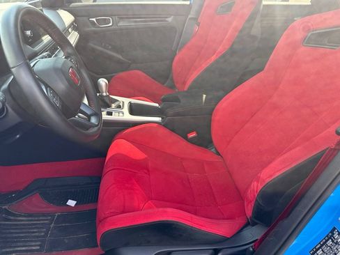 Used 2025 Honda Civic Type R image 14