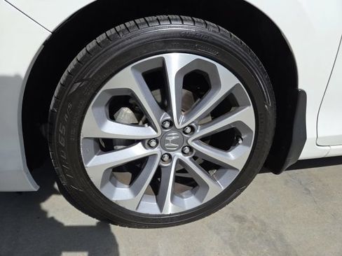 Used 2014 Honda Accord EX-L image 11