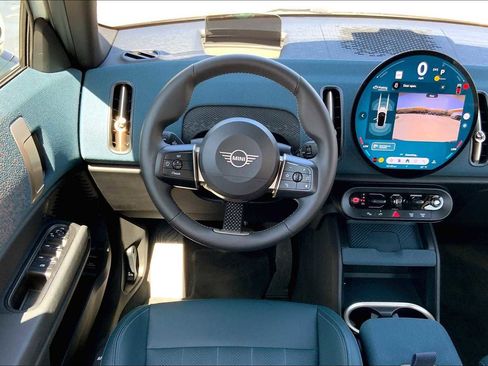 Used 2025 MINI Cooper Countryman S image 5