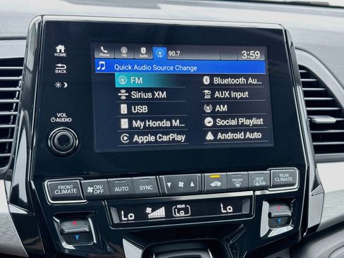 Used 2024 Honda Odyssey EX-L image 11