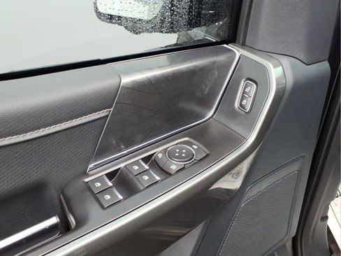 Used 2022 Ford F150 XLT w/ Equipment Group 302A High AWD/4WD image 12