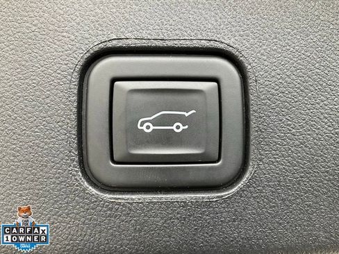 Used 2024 Cadillac Lyriq Sport RWD image 10