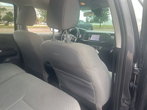 Used 2021 Toyota Tacoma SR image 18