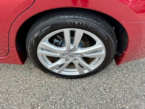 Used 2015 Nissan Altima 3.5 SL FWD image 34