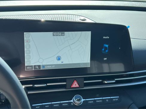 New 2026 Hyundai Elantra Limited FWD image 34