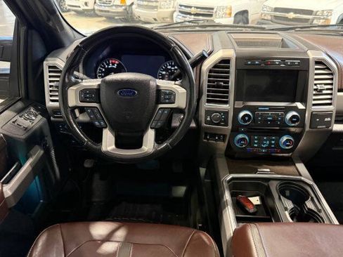 Used 2017 Ford F350 Platinum w/ Platinum Ultimate Package AWD/4WD image 21