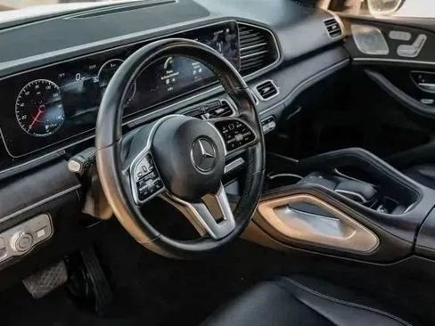 Used 2022 Mercedes-Benz GLE 350 4MATIC w/ Premium Package image 22