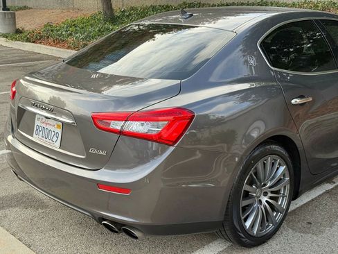 Used 2017 Maserati Ghibli image 15
