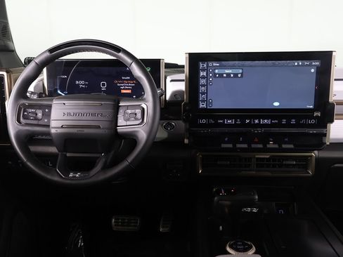 Used 2024 GMC Hummer EV 3X w/ LPO, Illumination Package AWD/4WD image 34