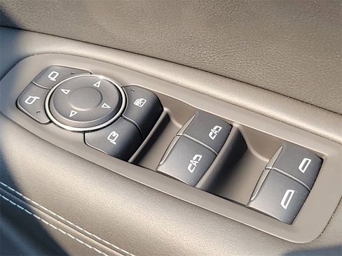 New 2024 Cadillac XT6 Premium Luxury w/ Platinum Package image 16