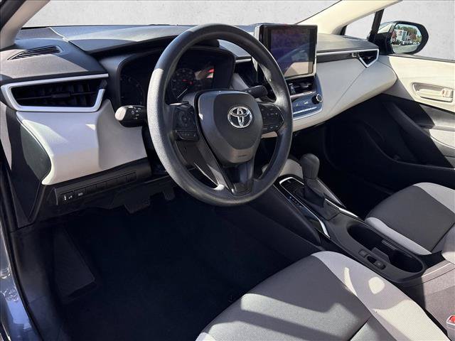 Certified 2025 Toyota Corolla LE FWD image 7
