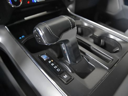 Used 2022 Ford F150 Lariat w/ Equipment Group 501A Mid image 22