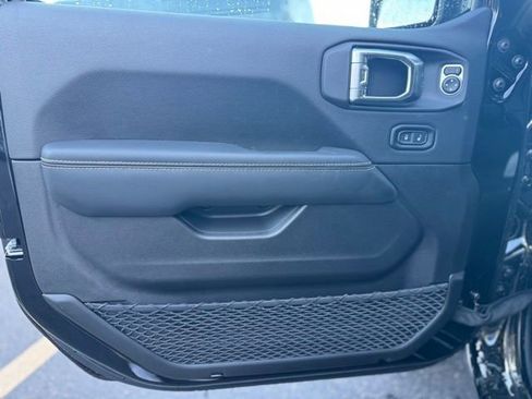 New 2025 Jeep Wrangler Sahara image 11