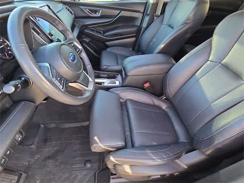 Certified 2024 Subaru Ascent Limited image 2