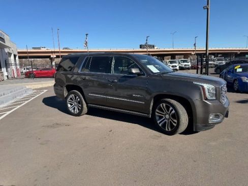 Used 2019 GMC Yukon Denali w/ Denali Ultimate Package image 29