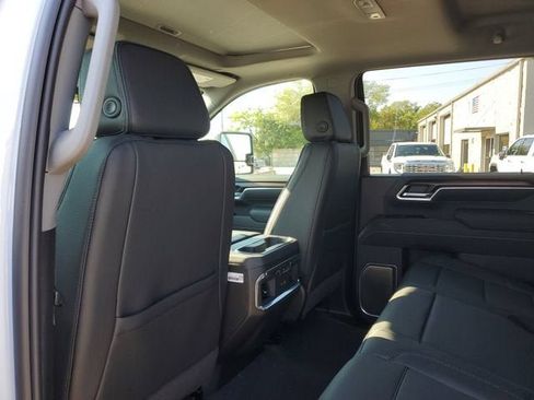 New 2026 GMC Sierra 2500 Denali w/ Denali Reserve Package AWD/4WD image 11