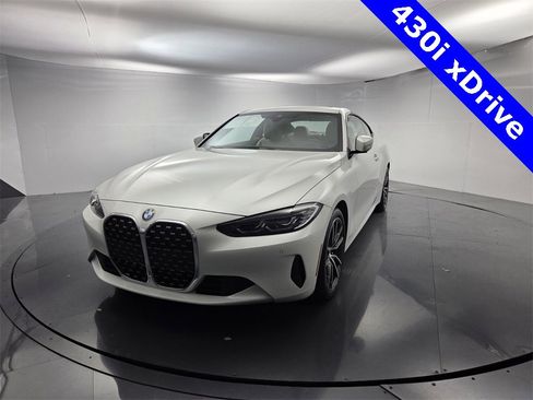 Used 2021 BMW 430i xDrive Coupe w/ Premium Package image 6