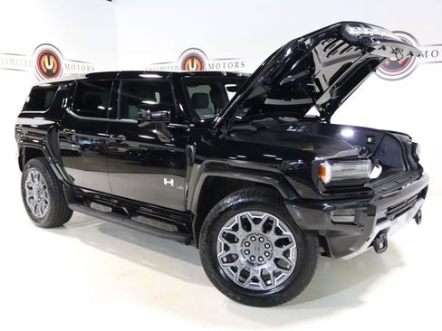 Used 2025 GMC Hummer EV 3X AWD/4WD image 28