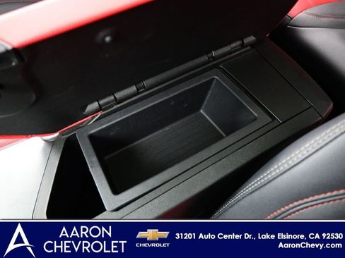 New 2025 Chevrolet Equinox EV RS image 23