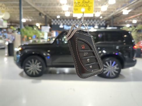 Used 2024 Lexus GX 550 w/ Accessory Package (Z1) AWD/4WD image 4