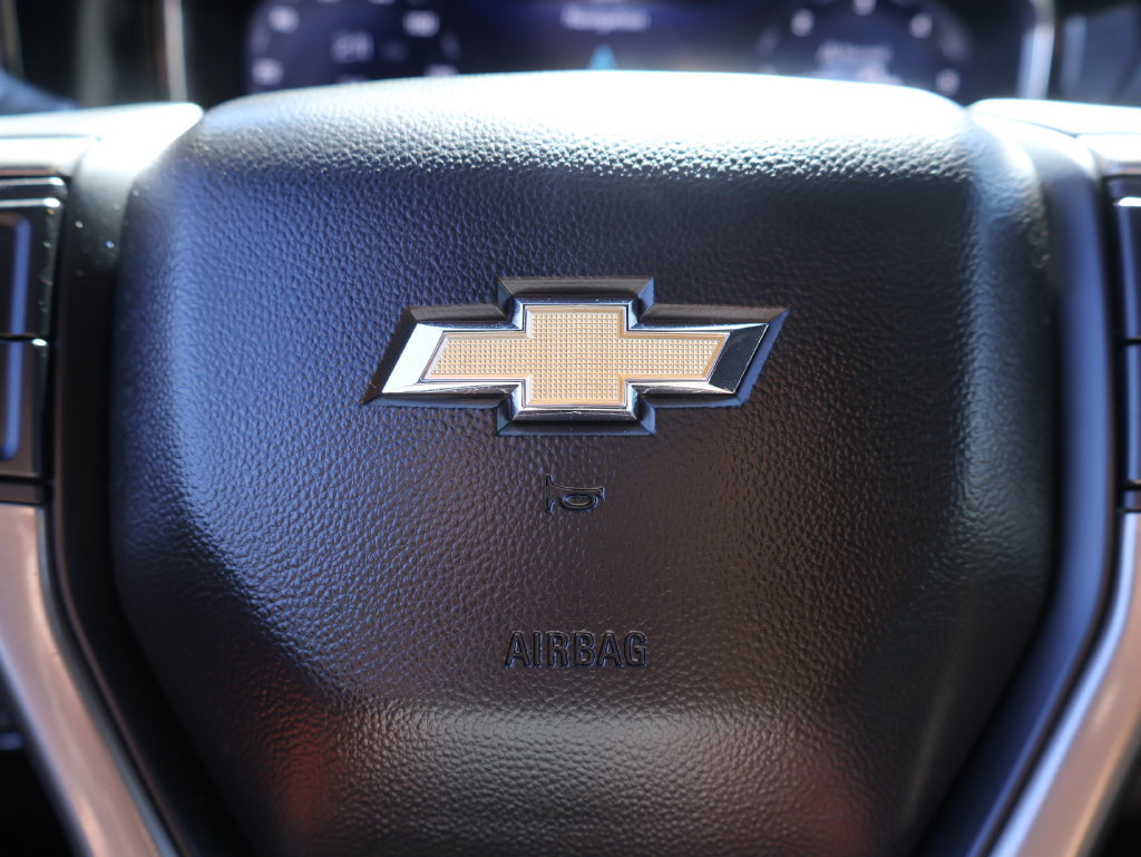 Used 2024 Chevrolet Silverado 2500 High Country w/ High Country Premium Package AWD/4WD image 26
