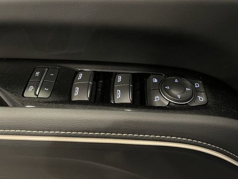 Used 2024 Cadillac Escalade Premium Luxury w/ LPO, Floor Liner Package AWD/4WD image 11