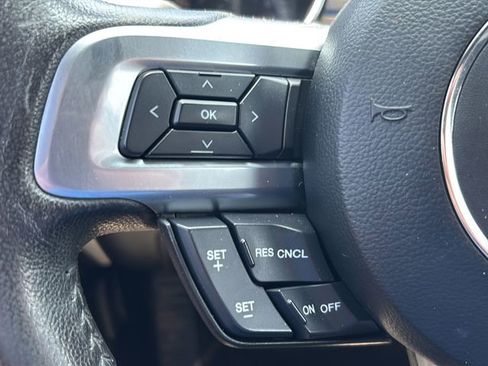 Used 2016 Ford Mustang Premium RWD image 13