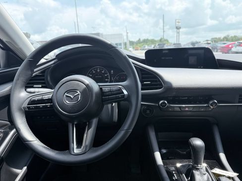 Used 2024 MAZDA MAZDA3 s FWD image 10