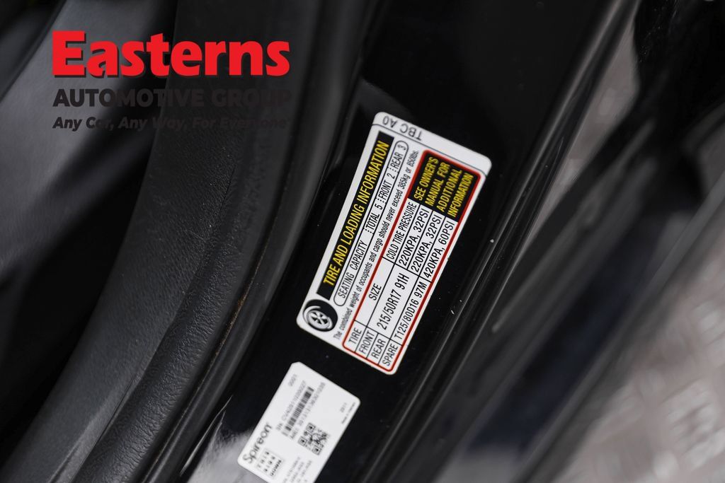 Used 2017 Honda Civic Touring image 32