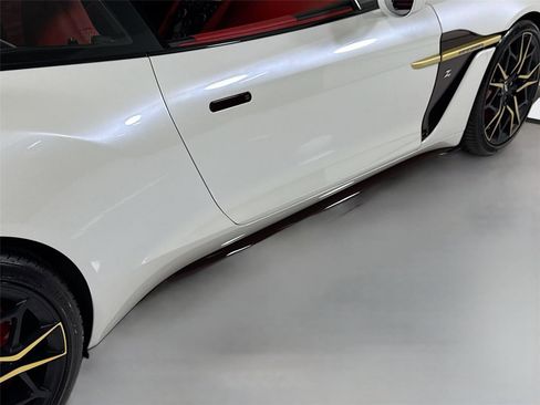 Used 2019 Aston Martin Vanquish Zagato RWD image 37