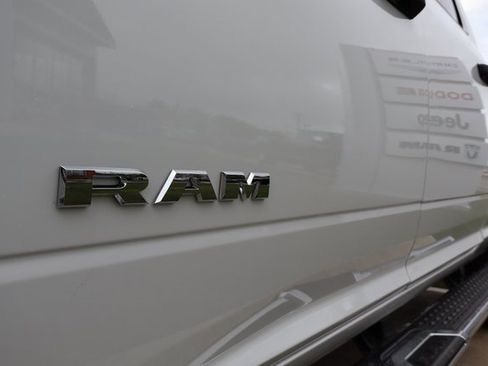 Used 2025 RAM 2500 Big Horn image 9
