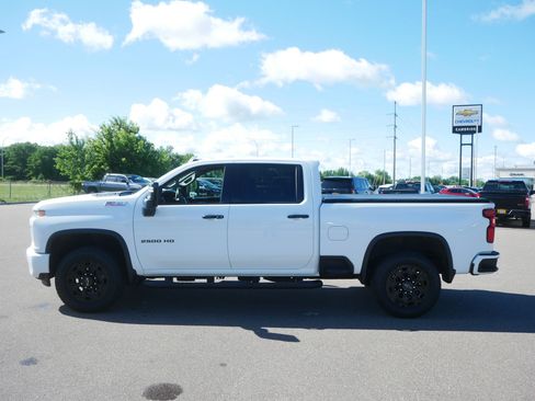 Used 2021 Chevrolet Silverado 2500 LTZ w/ LTZ Plus Package AWD/4WD image 4