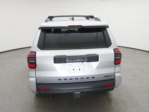 New 2025 Toyota 4Runner TRD Off-Road AWD/4WD image 35