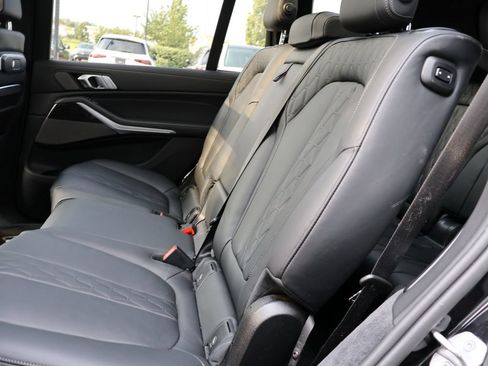 Used 2026 BMW X7 xDrive40i w/ Executive Package AWD/4WD image 13