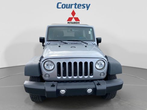 Used 2016 Jeep Wrangler Unlimited Sport w/ Quick Order Package 24S AWD/4WD image 9
