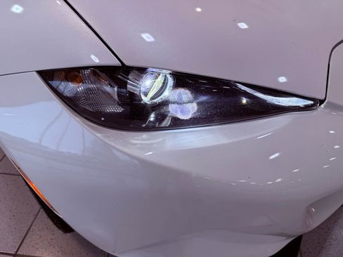 Used 2023 MAZDA MX-5 Miata Grand Touring image 12