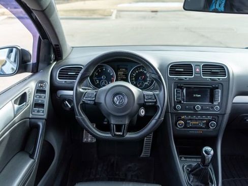 Used 2013 Volkswagen Golf R 4-Door image 14