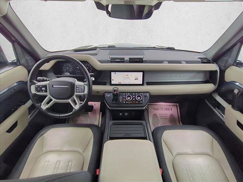 Used 2022 Land Rover Defender 110 X-Dynamic SE image 20