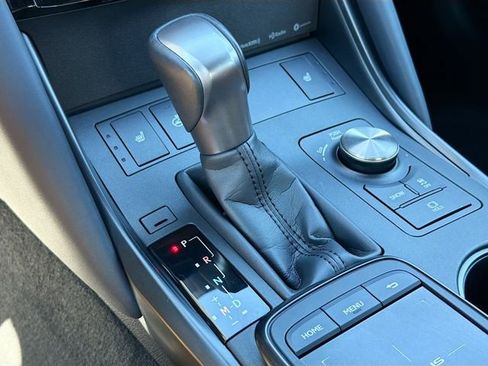 Used 2025 Lexus IS 350 F Sport w/ Accessory Package image 27