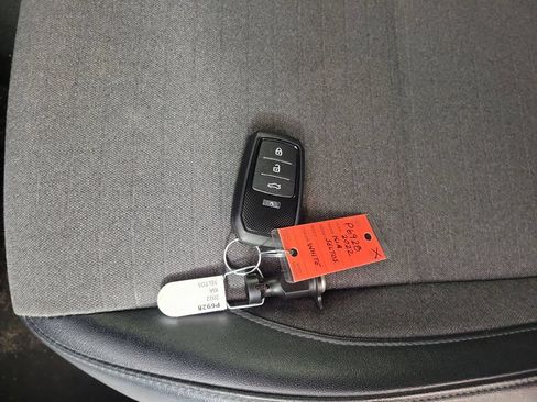 Used 2022 Kia Seltos S FWD image 29