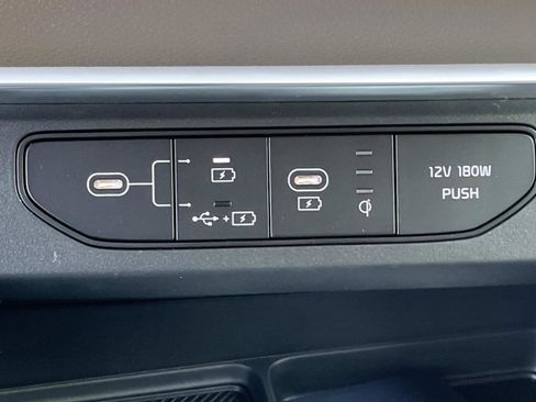New 2026 Kia Carnival EX FWD image 34